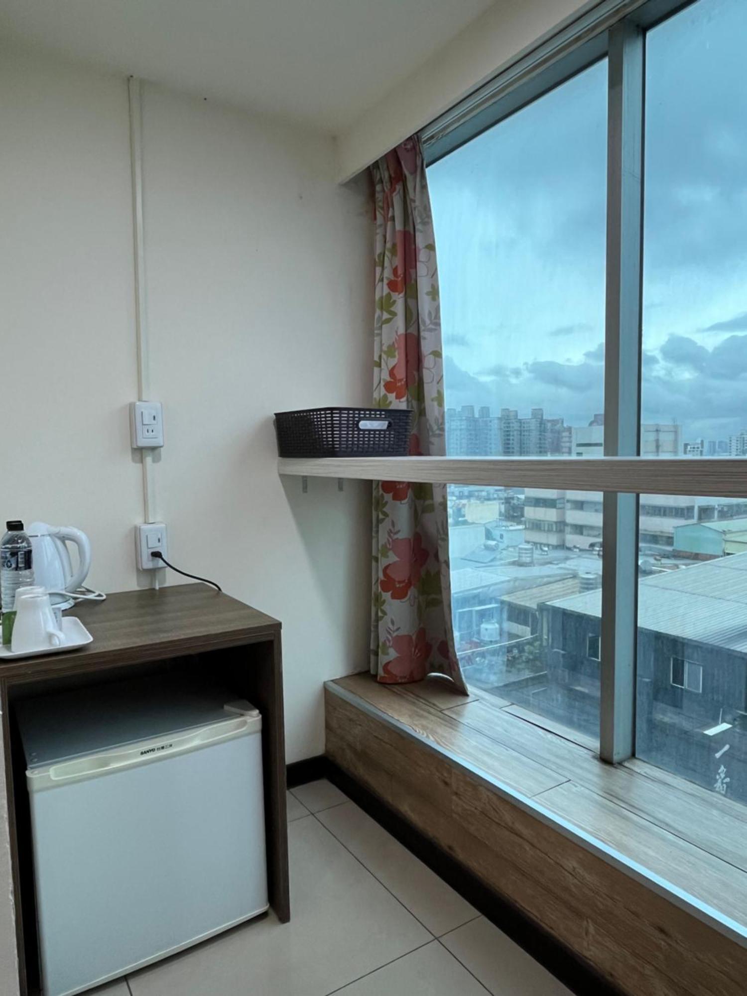 Yi Dian Yuan Hotel Zhongli Rom bilde